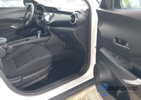 2021 Nissan Kicks Sv Xtronic Cvt из США, поврежденный, VIN 3N1CP5CV7ML515747